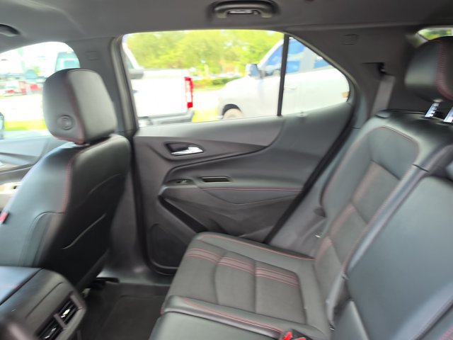 Used 2024 Chevrolet Equinox RS FWD image 16