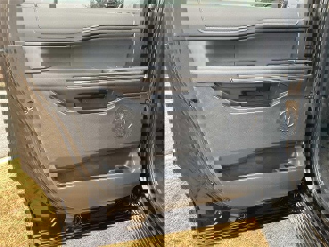 Certified 2024 Ford Expedition Max XLT image 50