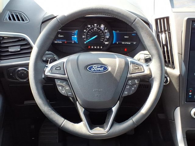 Certified 2024 Ford Edge SEL w/ Convenience Package AWD/4WD image 13