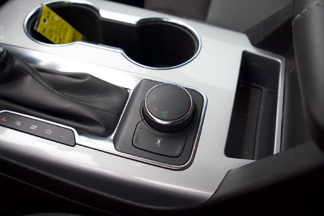 Used 2025 Chevrolet Blazer LT FWD image 27