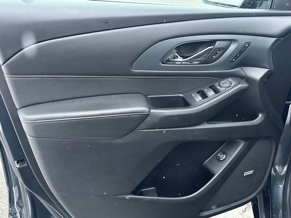 Used 2019 Chevrolet Traverse Premier w/ Driver Confidence II Package image 10