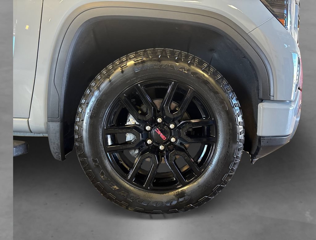 Used 2024 GMC Sierra 1500 Elevation w/ Elevation Premium Package AWD/4WD image 22