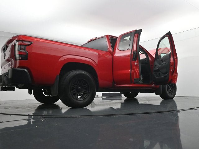 Used 2025 Nissan Frontier S RWD image 50