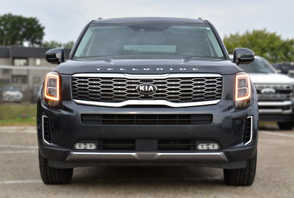 Used 2021 Kia Telluride SX w/ Towing Package AWD/4WD image 2