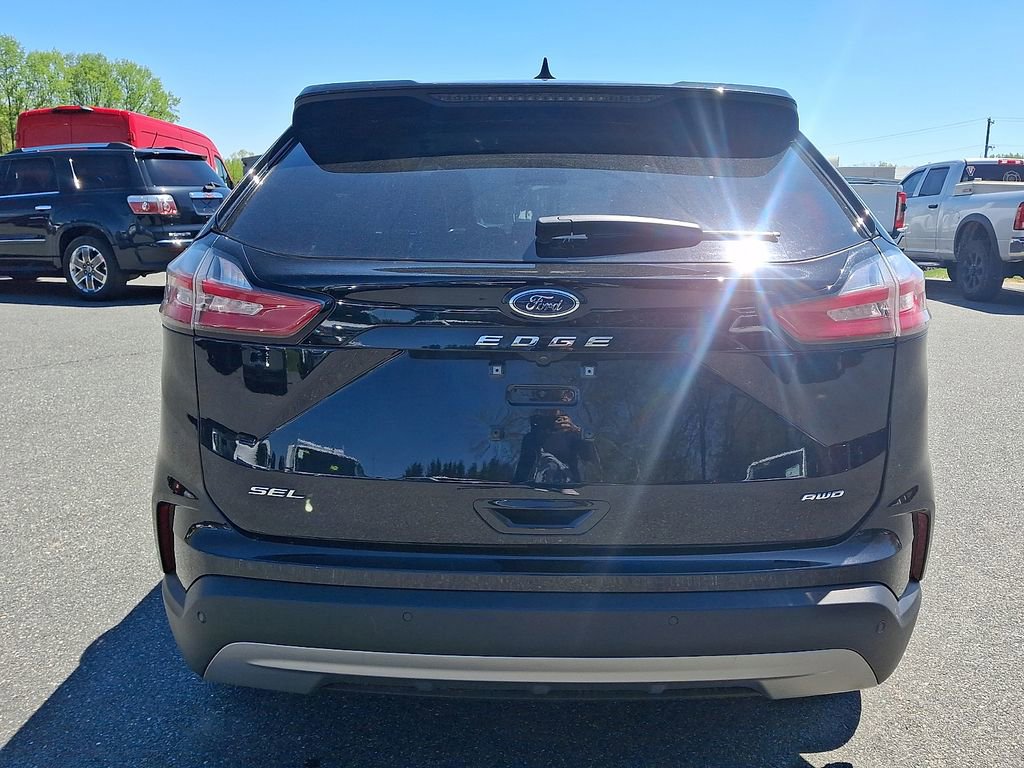 Certified 2024 Ford Edge SEL AWD/4WD image 5