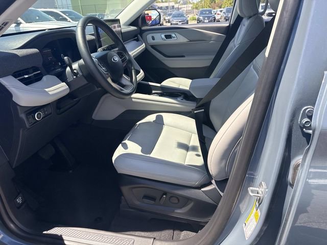 Certified 2025 Ford Explorer Active w/ Active Comfort Package AWD/4WD image 20