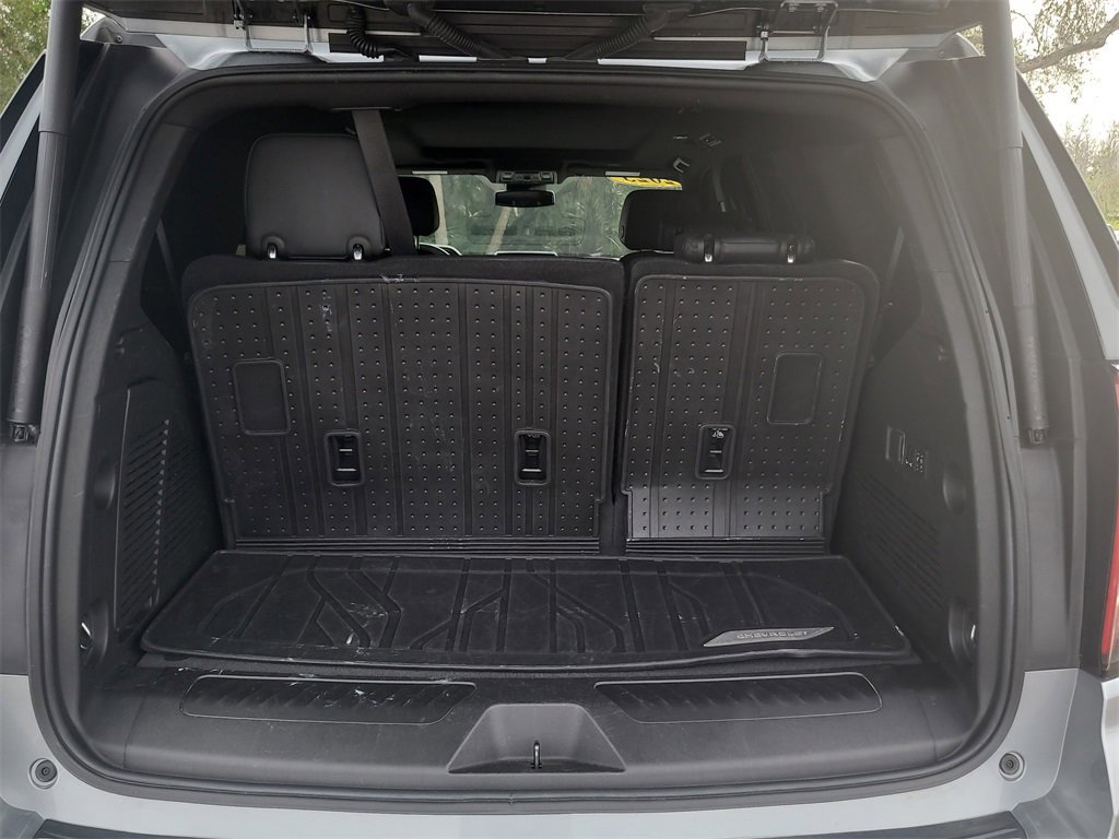 Used 2023 Chevrolet Tahoe LT w/ Luxury Package image 8