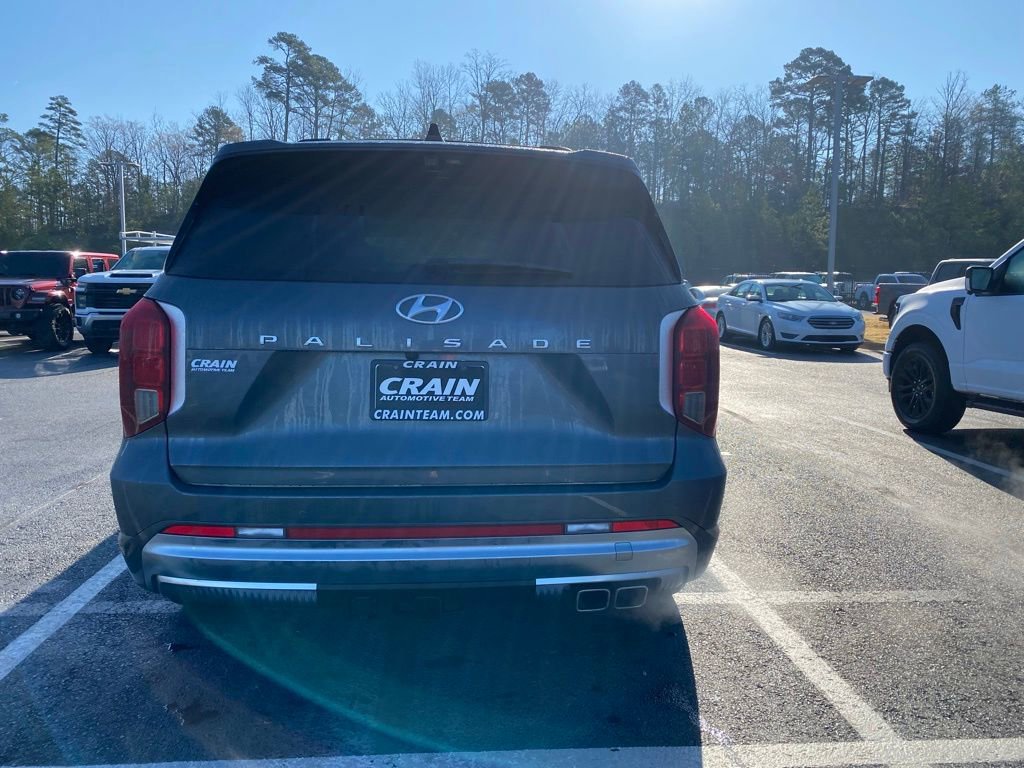 Used 2024 Hyundai Palisade Calligraphy image 4