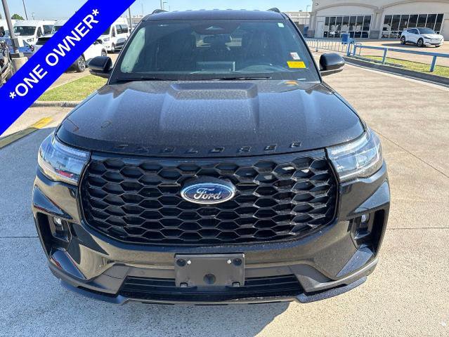 Certified 2025 Ford Explorer ST-Line RWD image 2