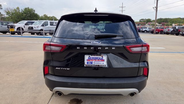 Certified 2024 Ford Escape Active FWD image 11