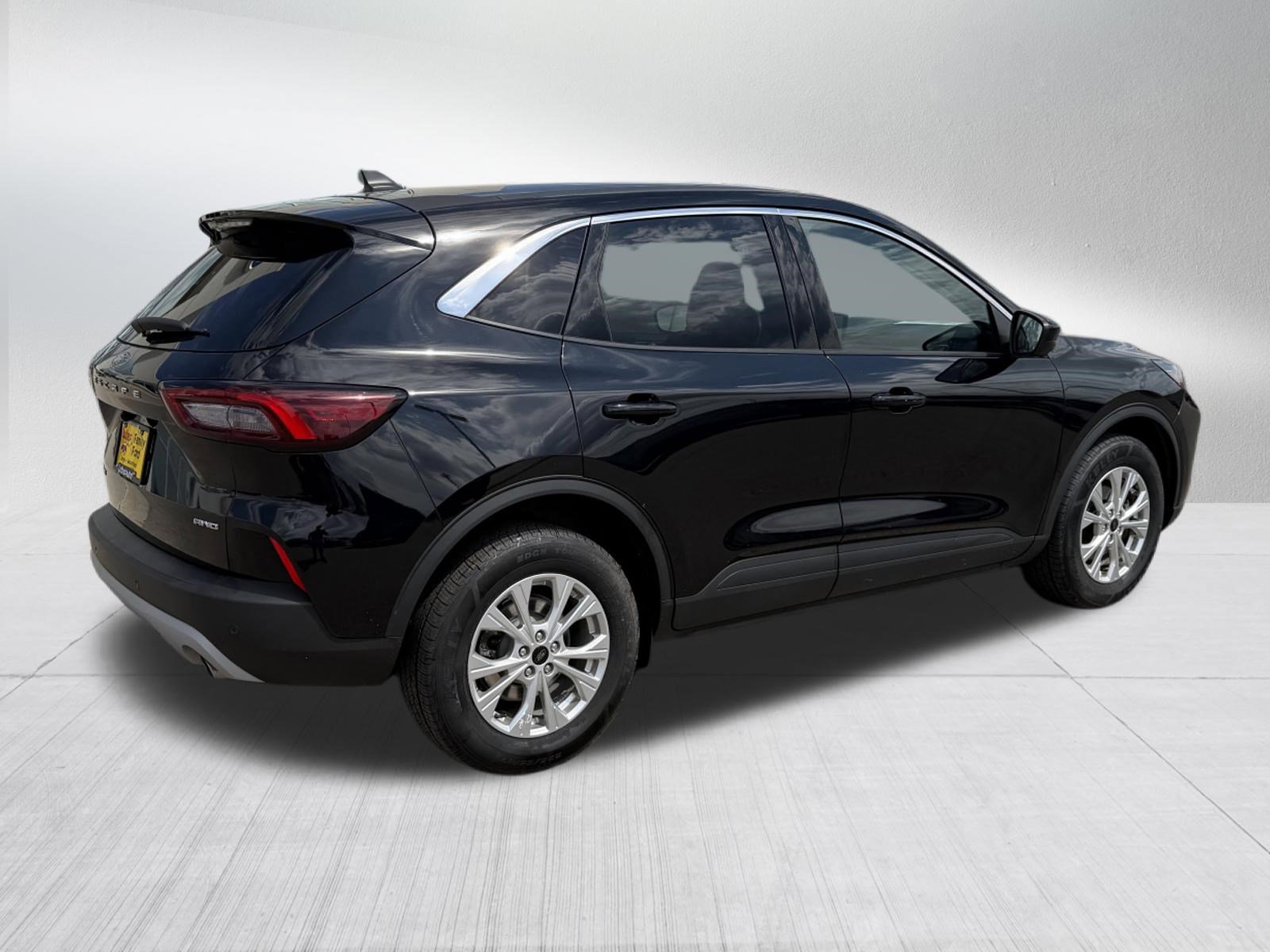 Certified 2023 Ford Escape Active w/ Tech Pack #2 AWD/4WD image 7