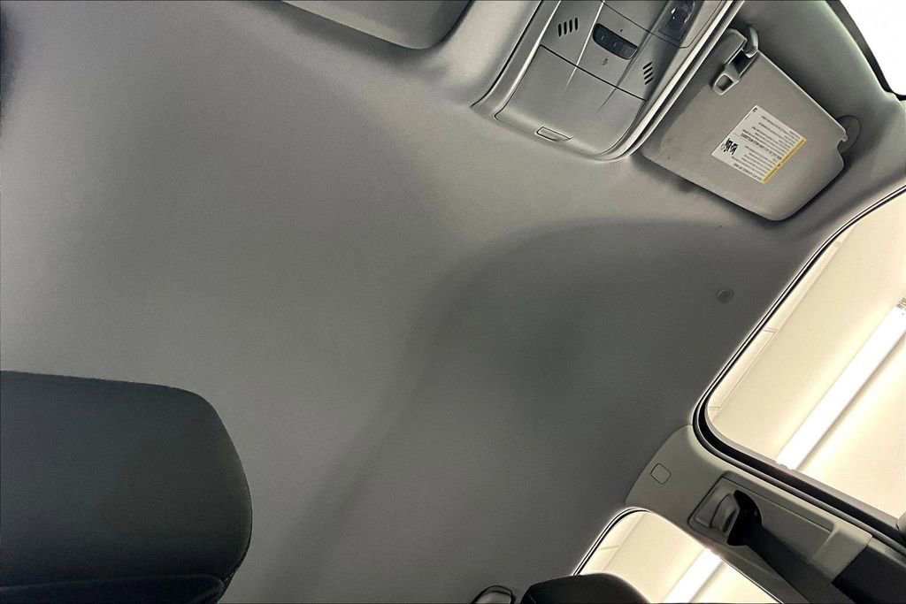 Used 2024 Chevrolet Blazer LT w/ Convenience Package image 22