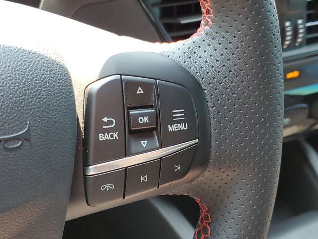 Certified 2024 Ford Escape ST-Line w/ Tech Pack #1 AWD/4WD image 11
