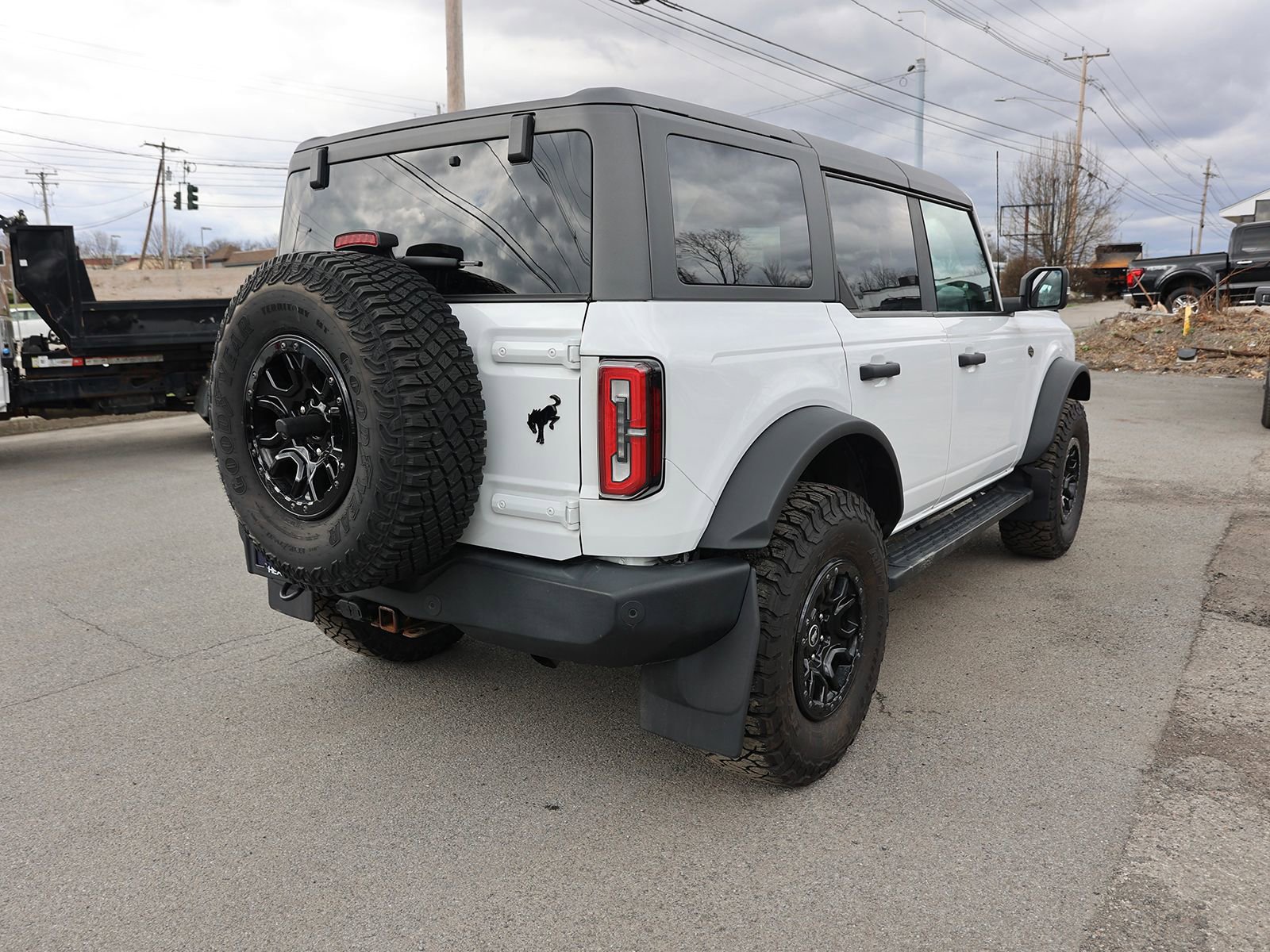 Certified 2022 Ford Bronco Wildtrak AWD/4WD image 7