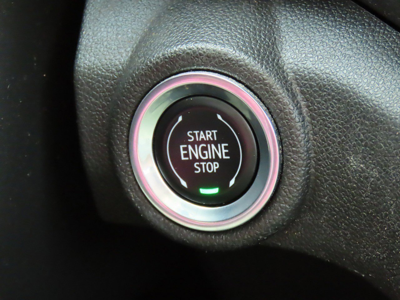 Used 2022 Chevrolet TrailBlazer RS w/ Sun and Liftgate Package image 26