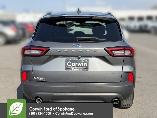 Certified 2025 Ford Escape ST-Line Select AWD/4WD image 18