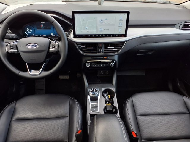Certified 2024 Ford Escape Platinum image 17