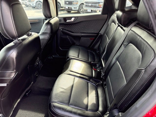 Certified 2020 Ford Escape Titanium w/ Titanium Premium Package 2.0 AWD/4WD image 12