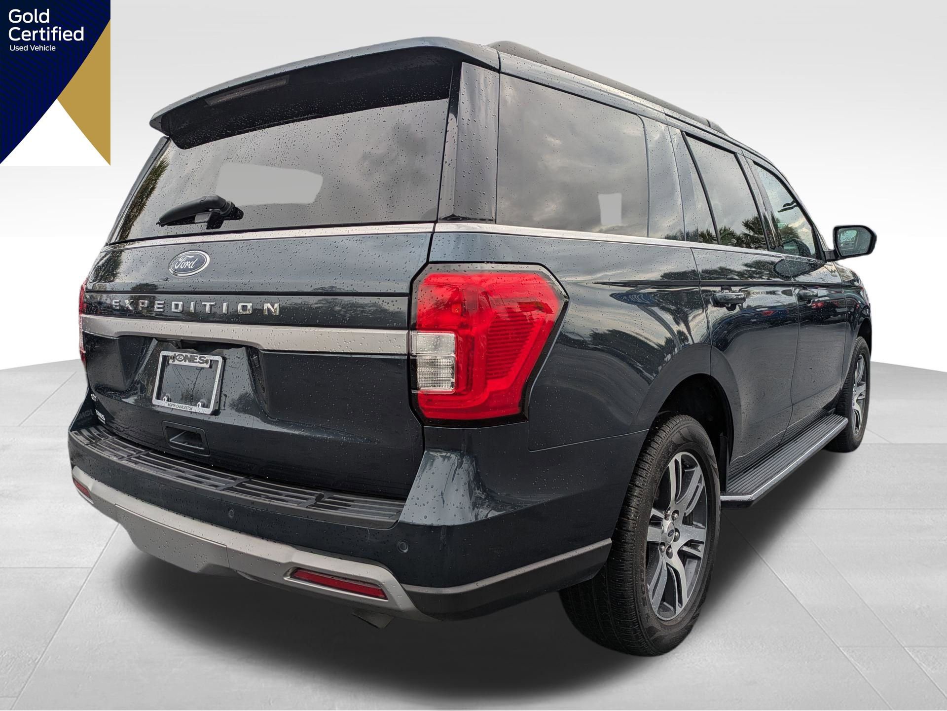 Certified 2022 Ford Expedition XLT image 6