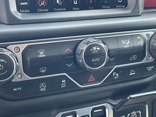 Used 2021 Jeep Gladiator Rubicon AWD/4WD image 13