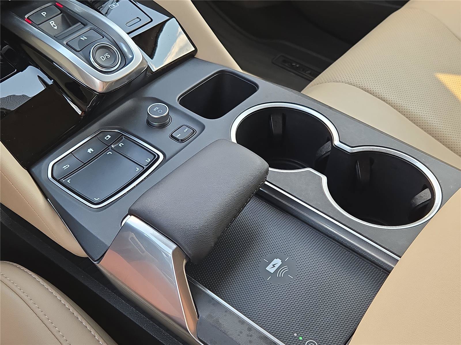 Used 2023 Acura MDX FWD w/ Technology Package image 35