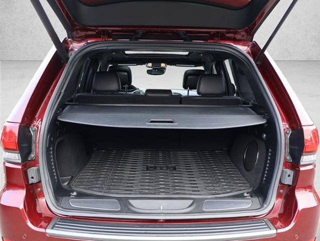 Used 2018 Jeep Grand Cherokee Trailhawk w/ Trailhawk Luxury Group AWD/4WD image 6