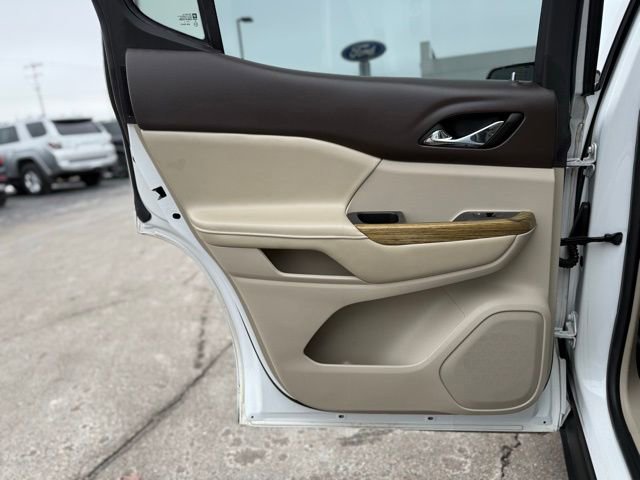 Used 2017 GMC Acadia Denali w/ Technology Package image 17