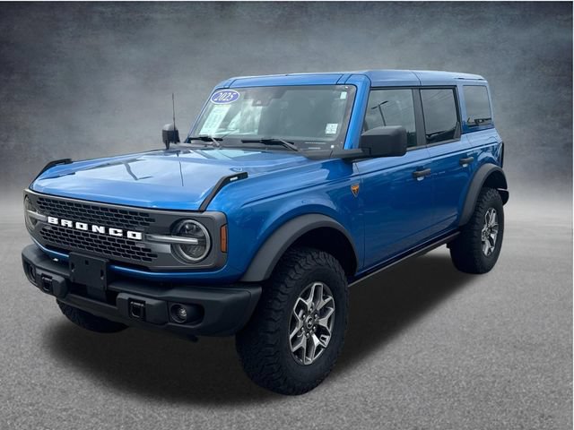 Certified 2025 Ford Bronco Badlands AWD/4WD image 4