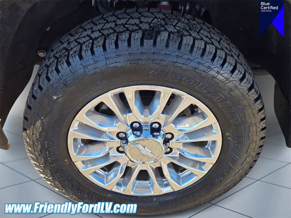 Used 2020 Chevrolet Silverado 2500 High Country w/ Z71 Off-Road Package image 9