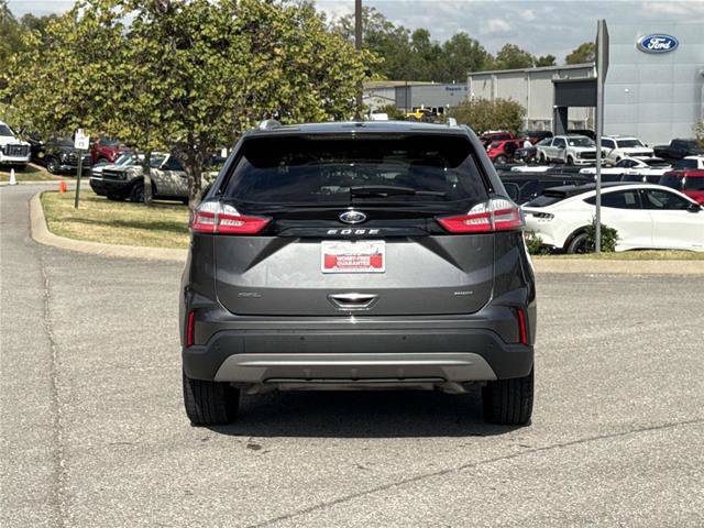 Certified 2024 Ford Edge SEL w/ Convenience Package AWD/4WD image 6