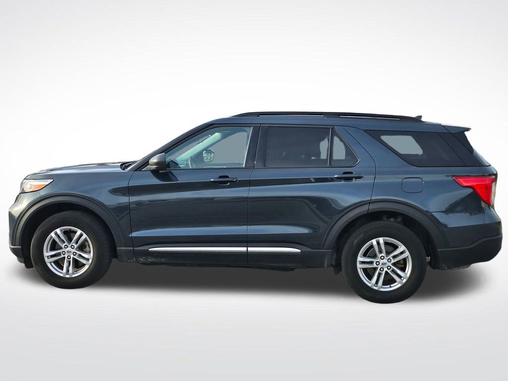 Certified 2023 Ford Explorer XLT w/ Equipment Group 202A image 22