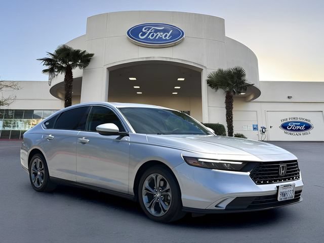 Used 2024 Honda Accord EX image 4