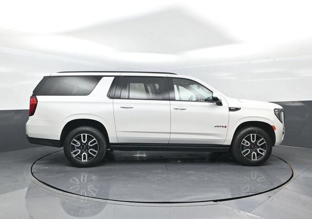 Used 2023 GMC Yukon XL AT4 w/ LPO, Floor Liner Package AWD/4WD image 29