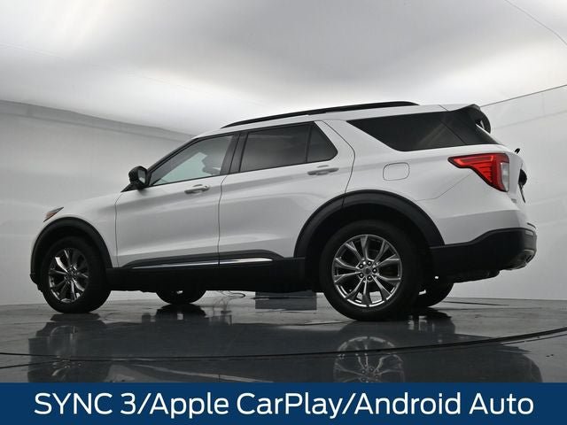 Certified 2021 Ford Explorer XLT w/ Equipment Group 202A AWD/4WD image 30