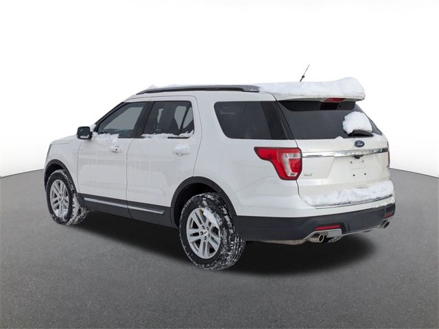 Certified 2018 Ford Explorer XLT w/ Equipment Group 202A image 4
