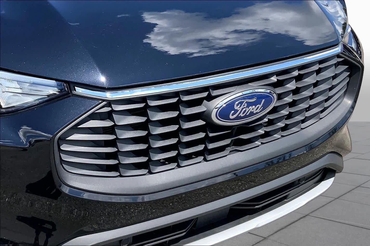 Certified 2023 Ford Escape Active w/ Tech Pack #1 FWD image 29