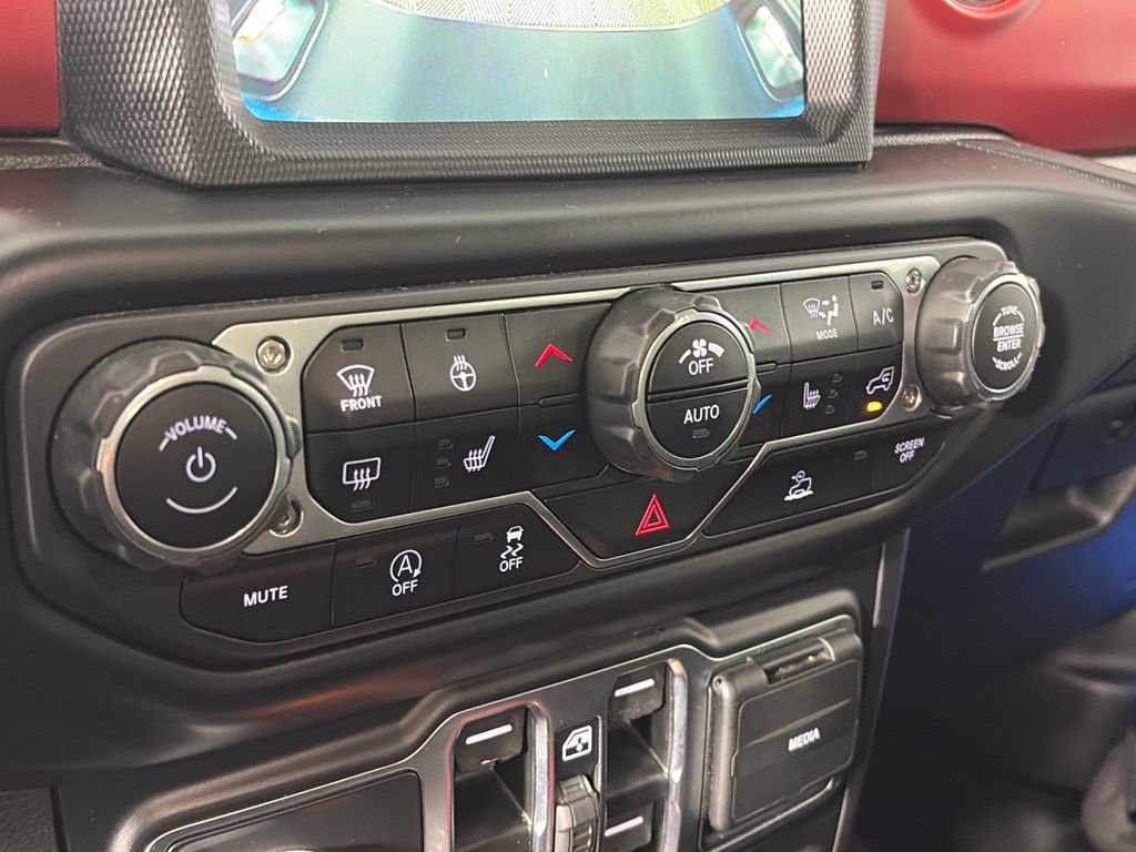 Used 2022 Jeep Gladiator Rubicon w/ LED Lighting Group AWD/4WD image 21