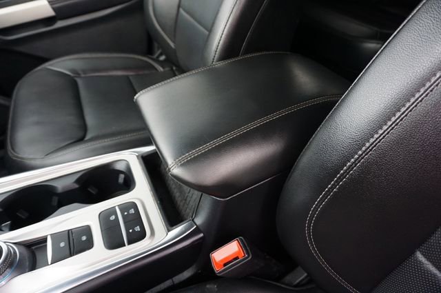 Certified 2022 Ford Explorer Limited w/ Equipment Group 301A image 28