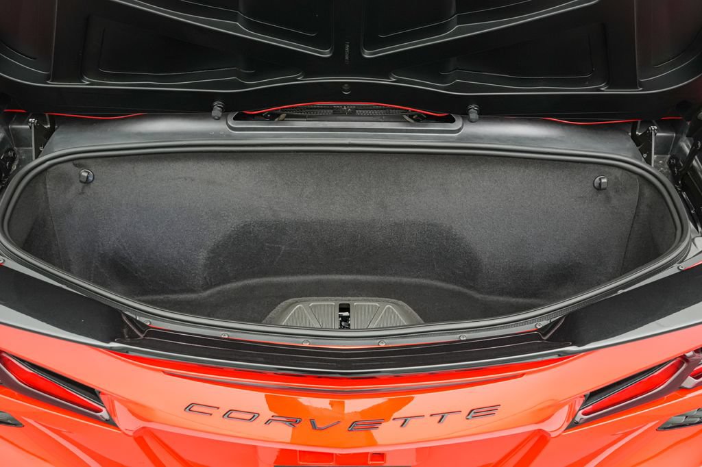 Used 2023 Chevrolet Corvette Stingray Premium Conv w/ Z51 Performance Package RWD image 32