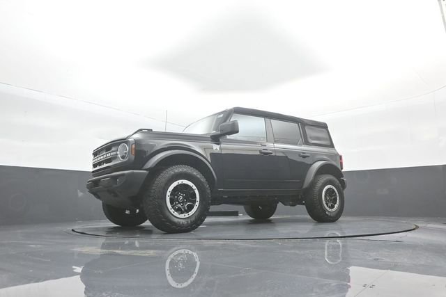 Certified 2023 Ford Bronco Big Bend w/ Sasquatch Package AWD/4WD image 34