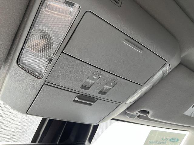 Used 2018 Toyota Sequoia Limited w/ Safety & Convenience Package image 22