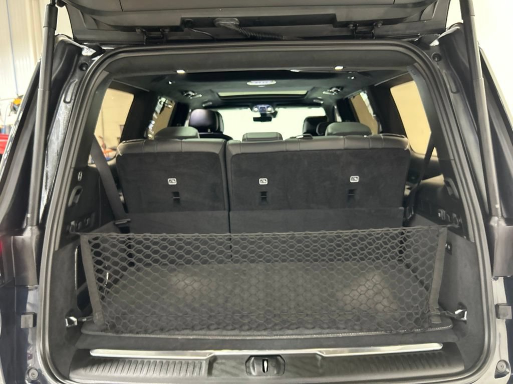 Used 2022 Jeep Grand Wagoneer Series II AWD/4WD image 31