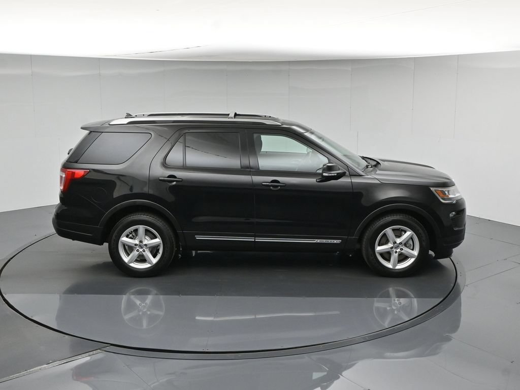 Certified 2019 Ford Explorer XLT FWD image 46
