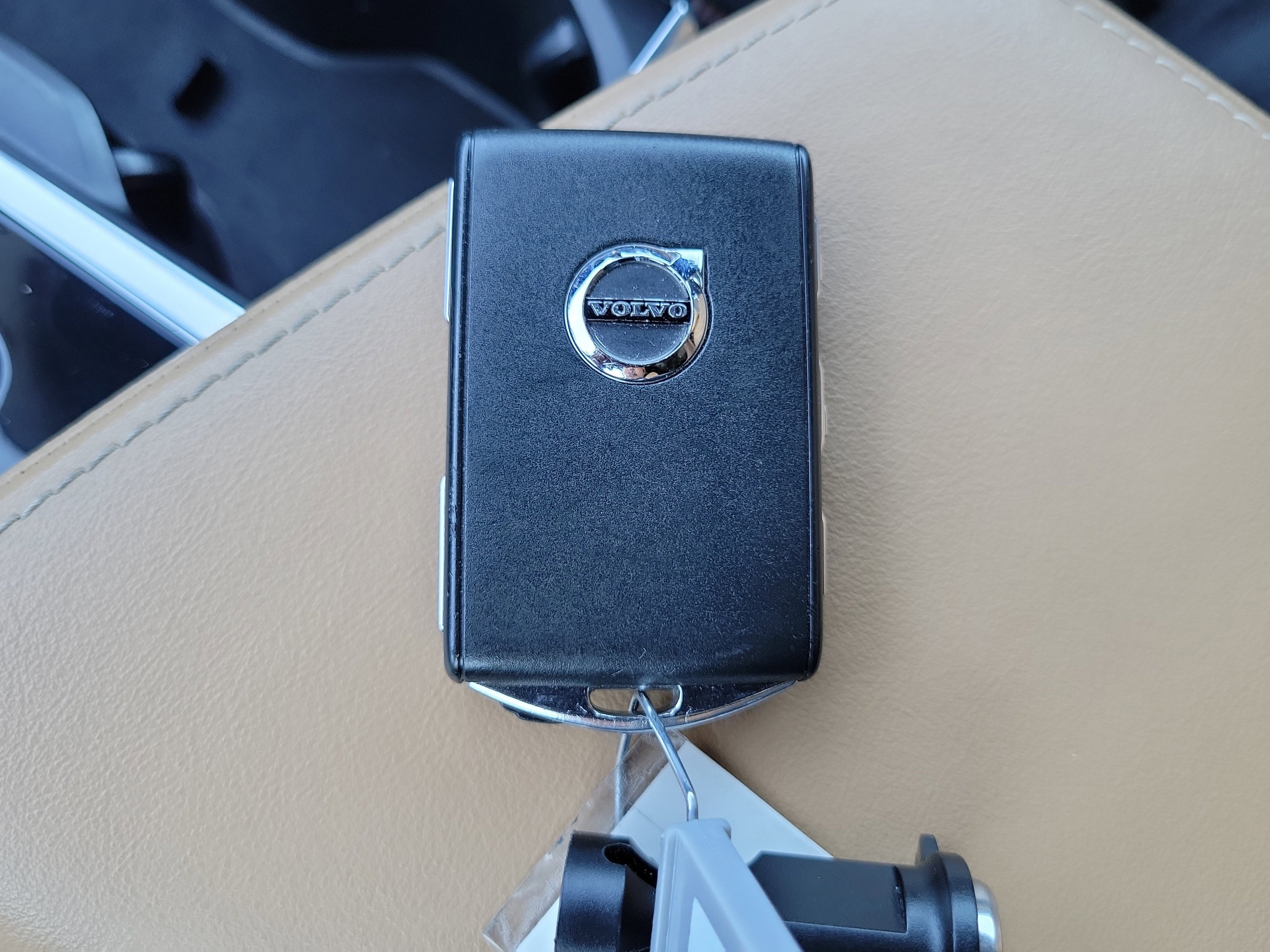 Used 2021 Volvo XC60 T5 Inscription FWD image 32