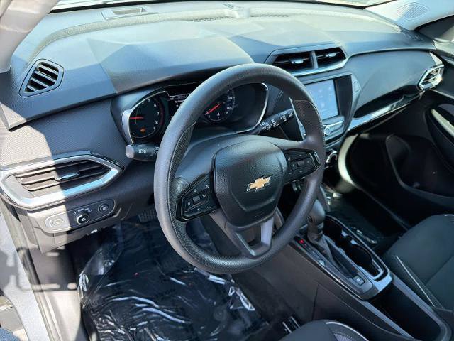 Used 2022 Chevrolet TrailBlazer LT AWD/4WD image 10