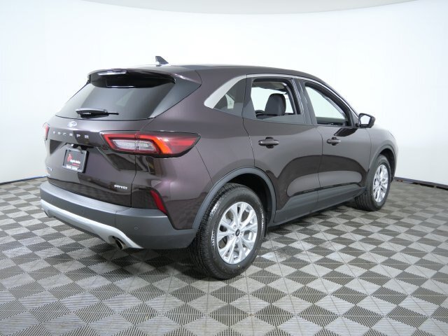 Certified 2023 Ford Escape Active w/ Tech Pack #2 AWD/4WD image 5