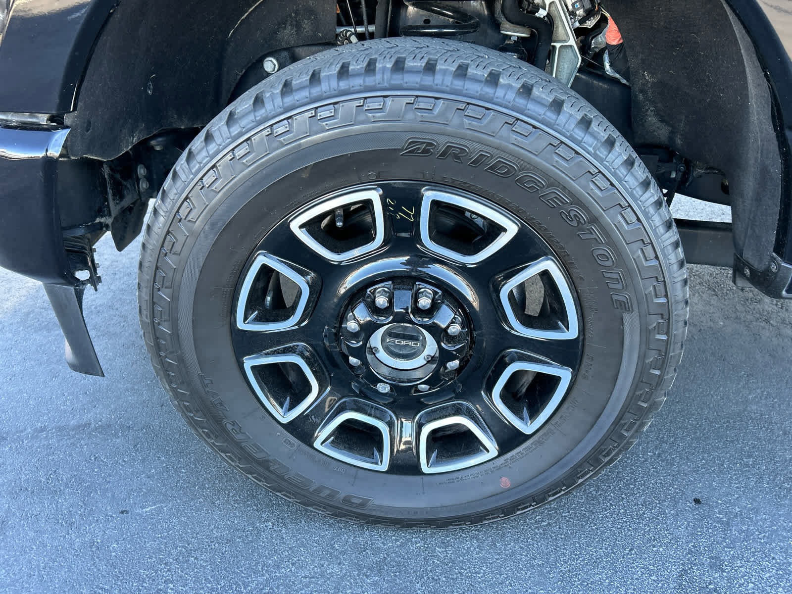 Certified 2025 Ford F350 Platinum image 14