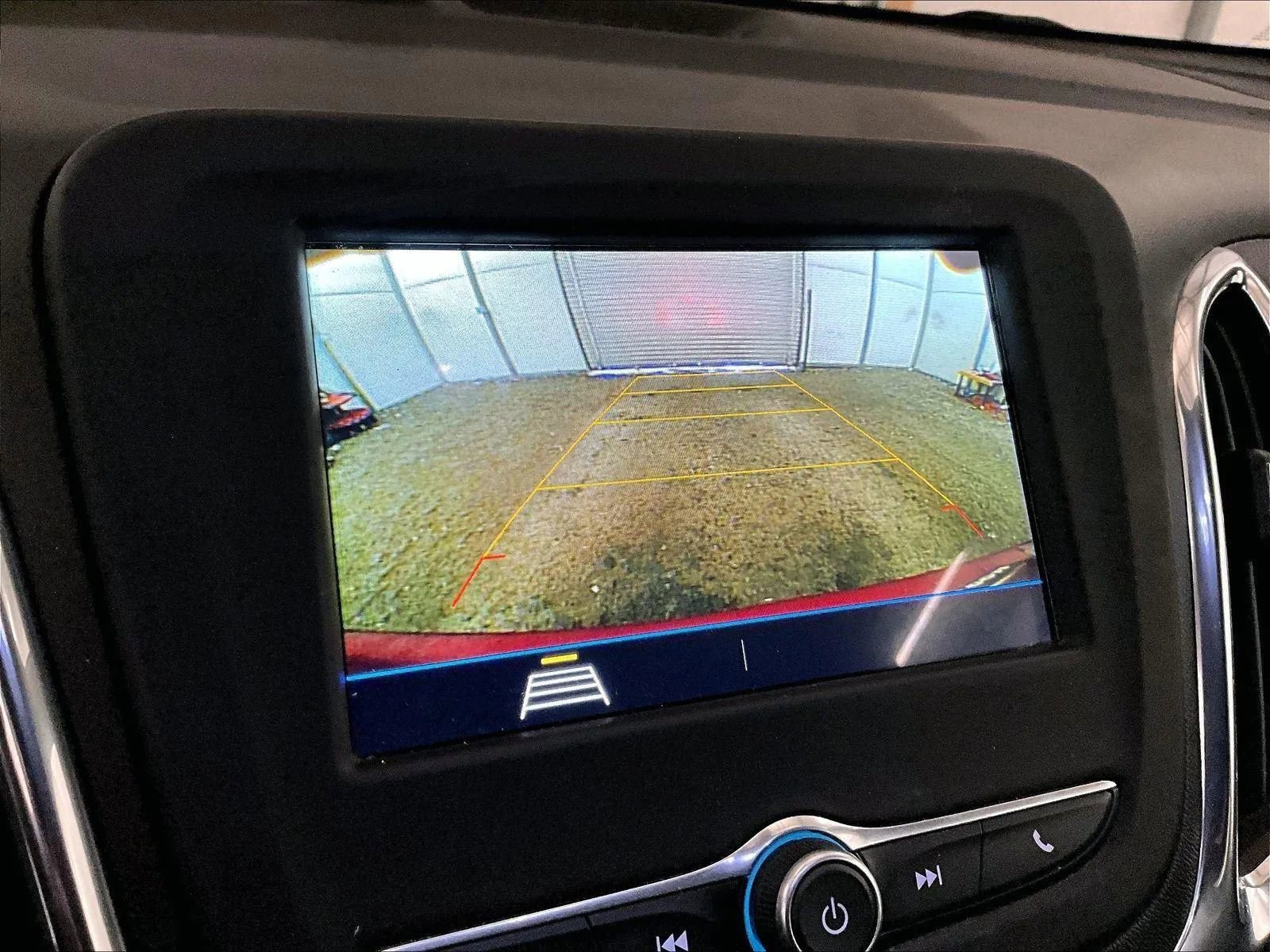 Used 2019 Chevrolet Equinox LT image 20