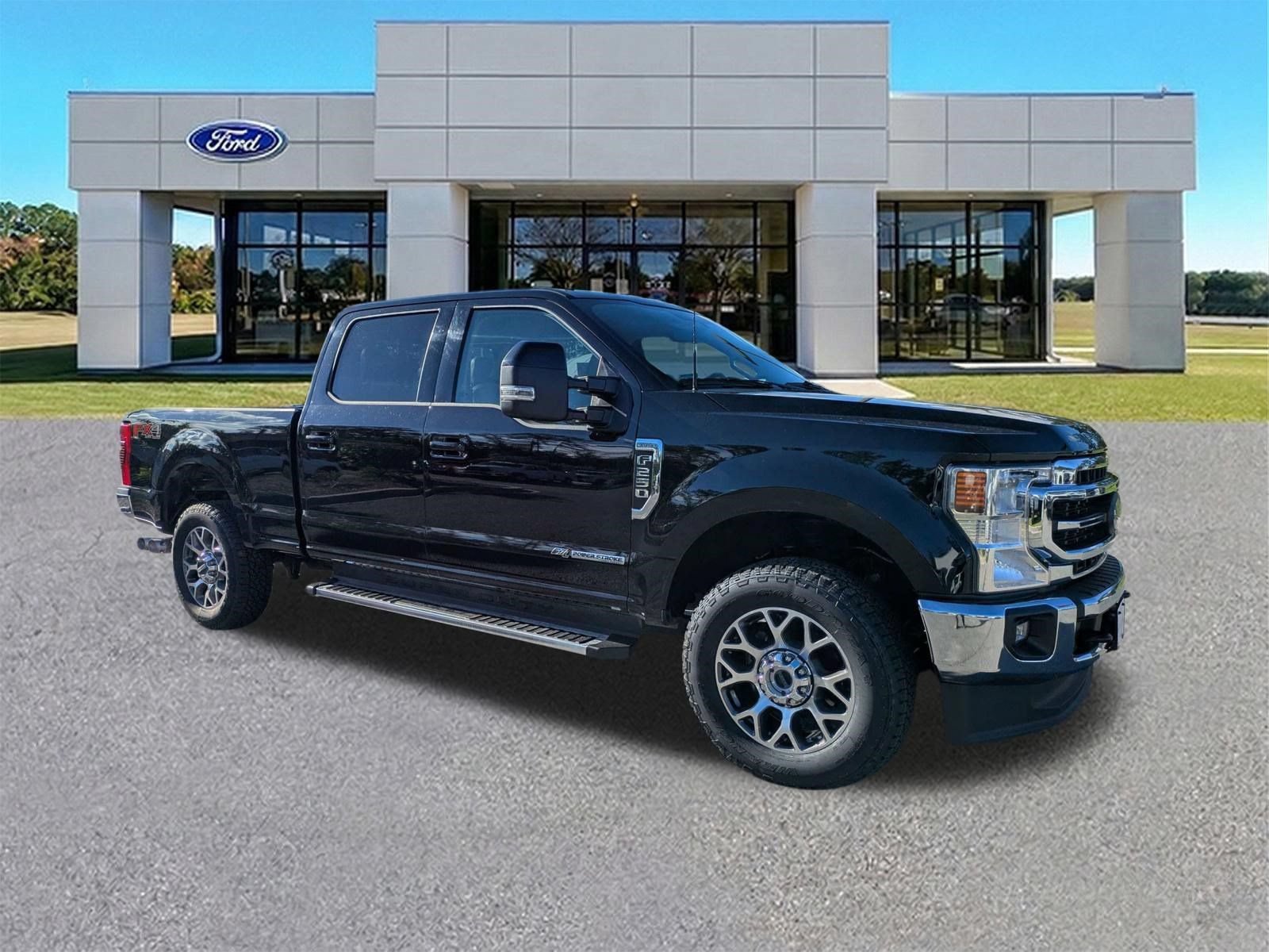 Certified 2022 Ford F250 Lariat w/ Lariat Value Package AWD/4WD image 2