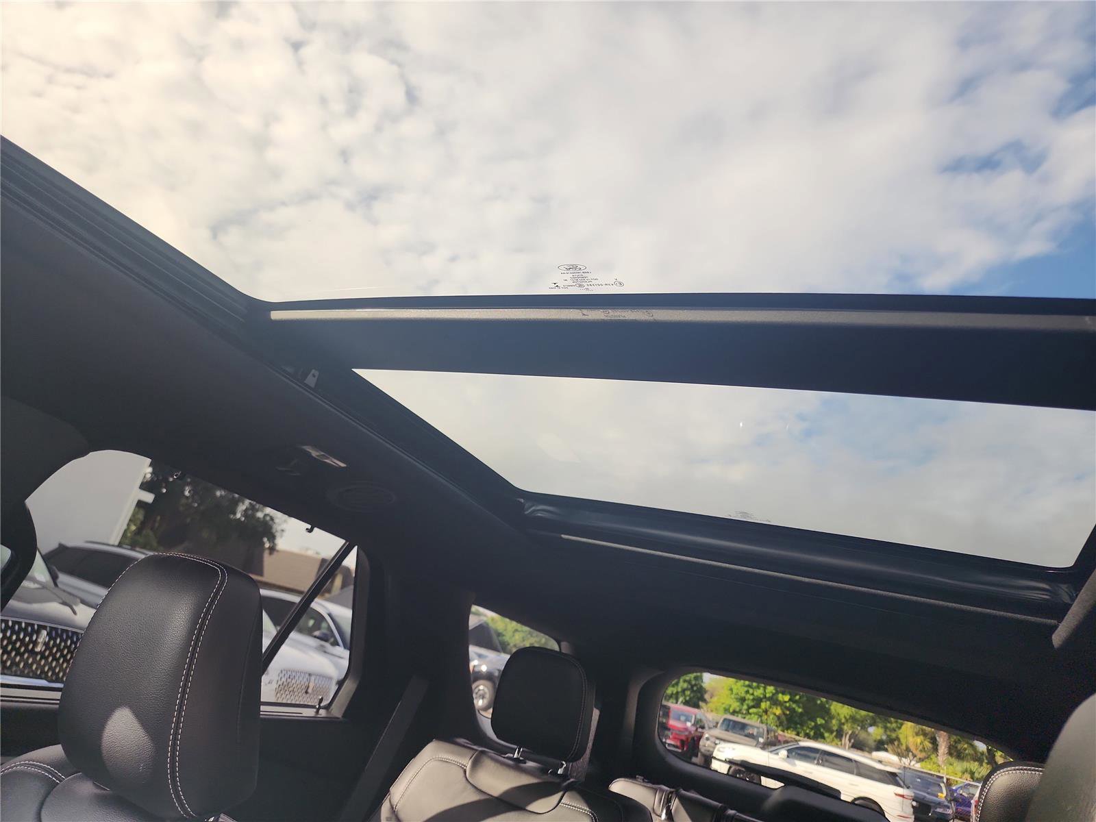 Certified 2022 Ford Explorer ST w/ Equipment Group 401A image 19